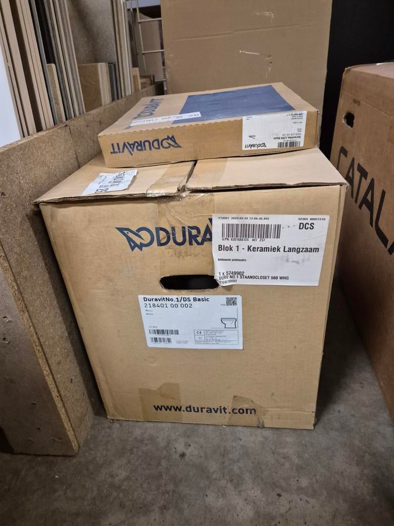Nieuw Duravit Toilet - Staand Closet inclusief zitting, Doe-het-zelf en Verbouw, Sanitair, Ophalen, Nieuw, Toilet