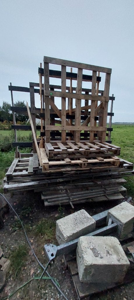 Gratis afhalen pallets, Ophalen, Gebruikt, 25 tot 50 mm, 250 tot 300 cm