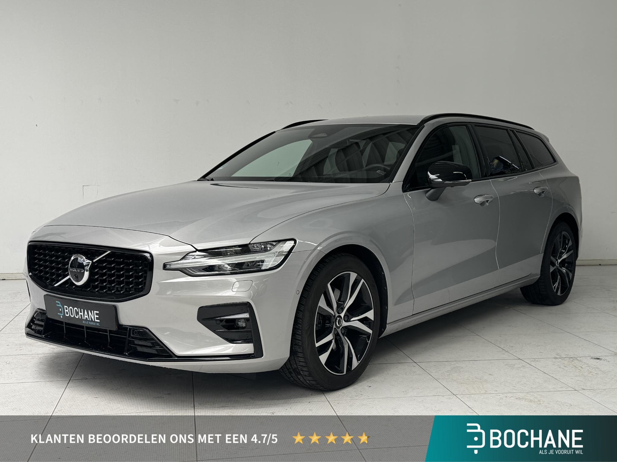 Volvo V60 2.0 B3 Plus Dark | Trekhaak | Harman / Kardon | 36