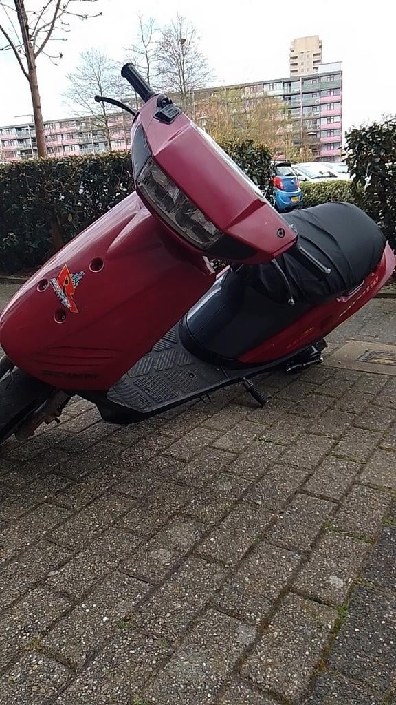 Hyosung Rush 50cc - Loopt 60 km/u - Opknapper/Ruil, Fietsen en Brommers, Scooters | Overige merken, Ophalen, Tweetakt, Gebruikt