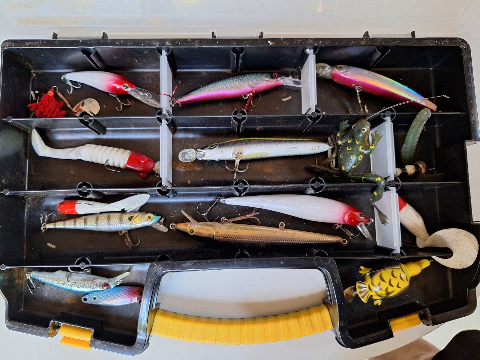tacklebox kunstaas verschillende merken roofvis snoek baars, Ophalen of Verzenden