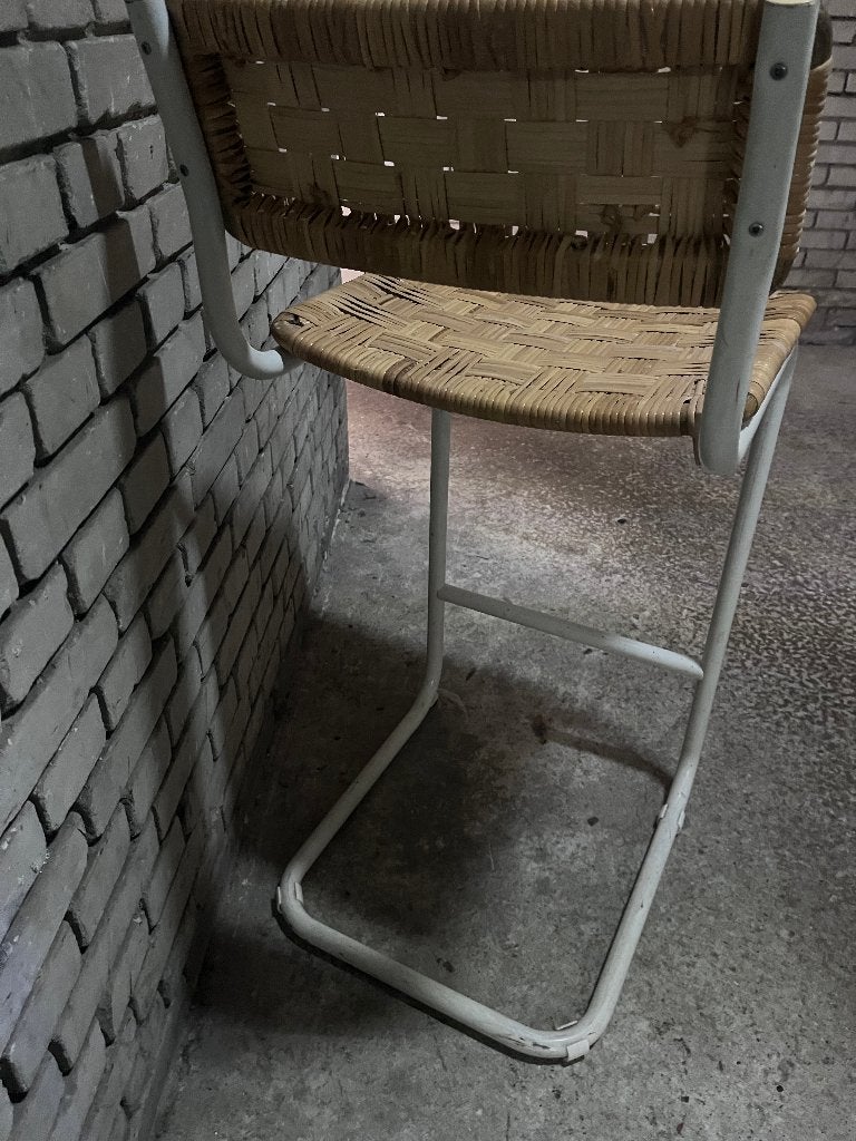 Foto 4 van 4 Ratan barstoelen set