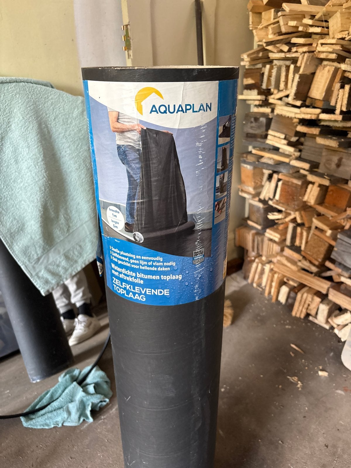 Aquaplan zelfklevende toplaag dakbedekking (ongeveer helft), Ophalen, Overige materialen, Gebruikt, Zwart
