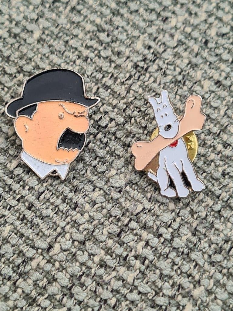Kuifje tin tin tintin vintage pin pins buttons button set, Verzamelen, Figuurtje, Gebruikt, Verzenden, Speldje of Pin