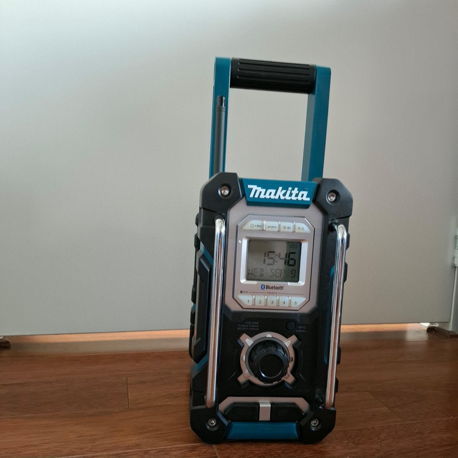 Zo goed als nieuwe DMR108 Makita radio bouwradio, Audio, Tv en Foto, Ophalen of Verzenden, Zo goed als nieuw, Bouwradio