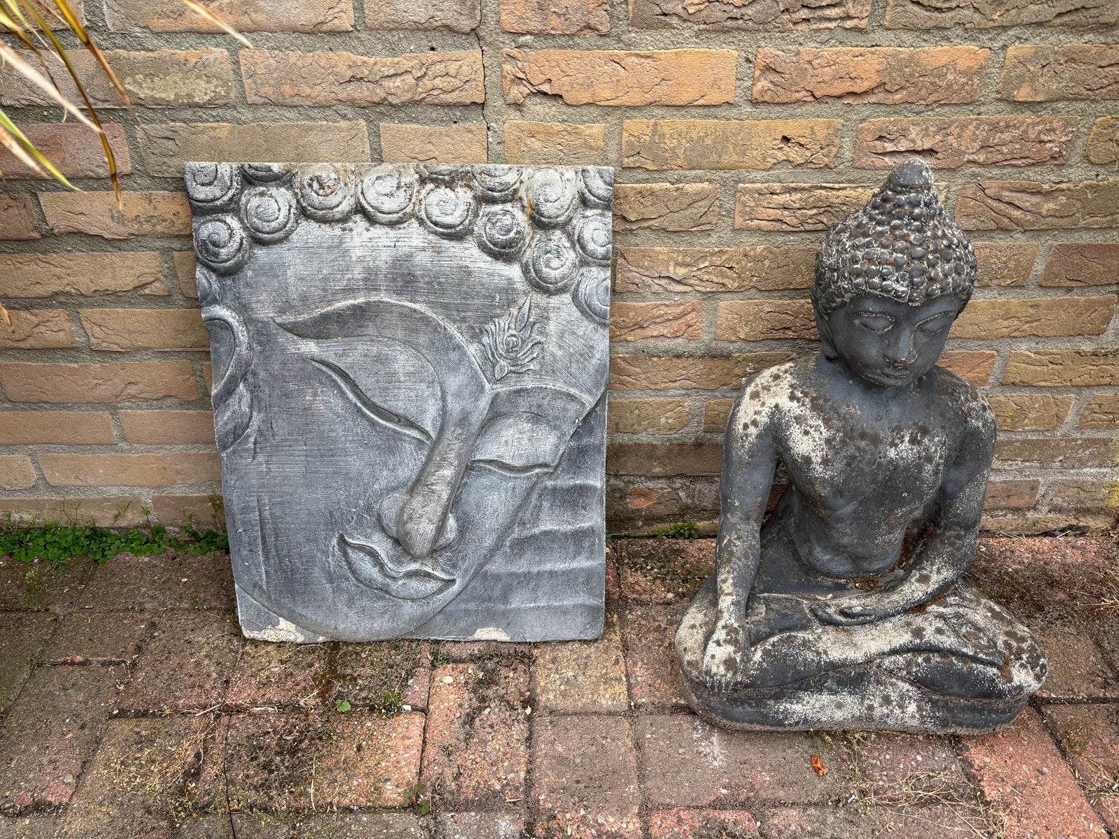 Wandbord boeddha en zittende boeddha., Ophalen, Gebruikt