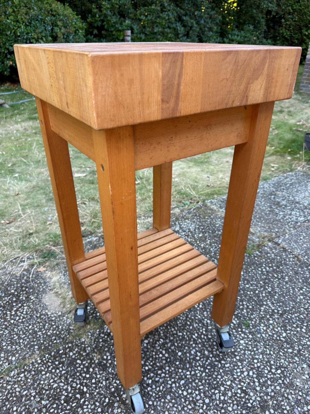 Prachtig massief houten hakblok, Ophalen, 50 tot 100 cm, Zo goed als nieuw, 25 tot 50 cm