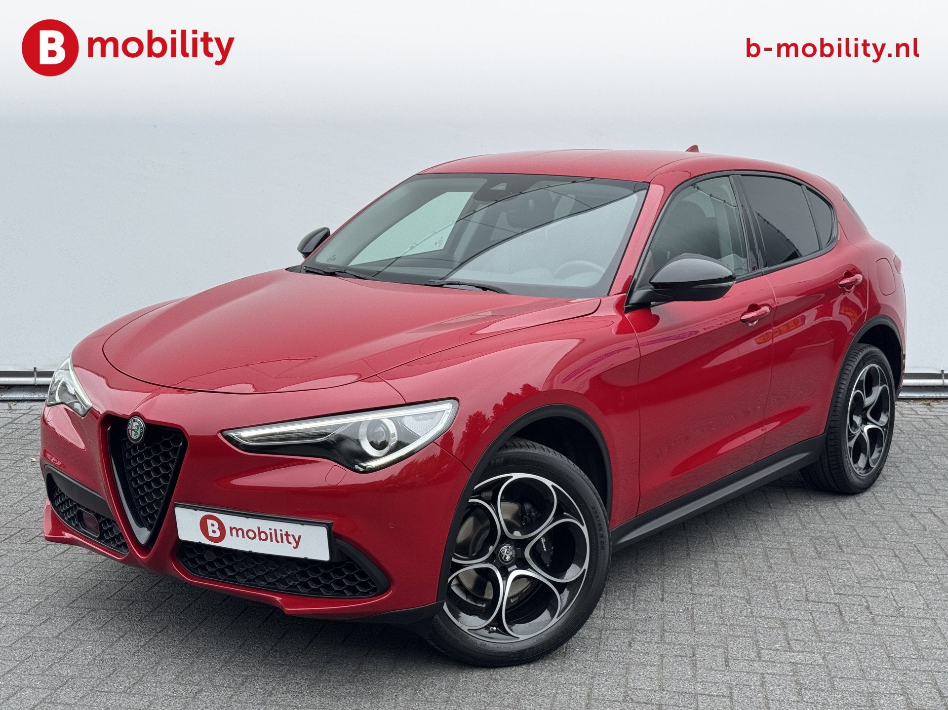 Alfa Romeo Stelvio 2.0 T AWD B-Tech Automaat Trekhaak 2.300k, Auto's, Alfa Romeo, 4 cilinders, Automatische klimaatregeling, Leder