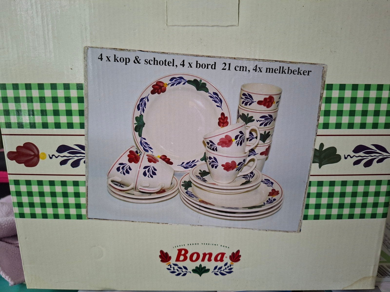 Boerenbont 16-delig servies set - Nieuw in verpakking, Huis en Inrichting, Keuken | Servies, Nieuw, Bord(en), Aardewerk, Ophalen