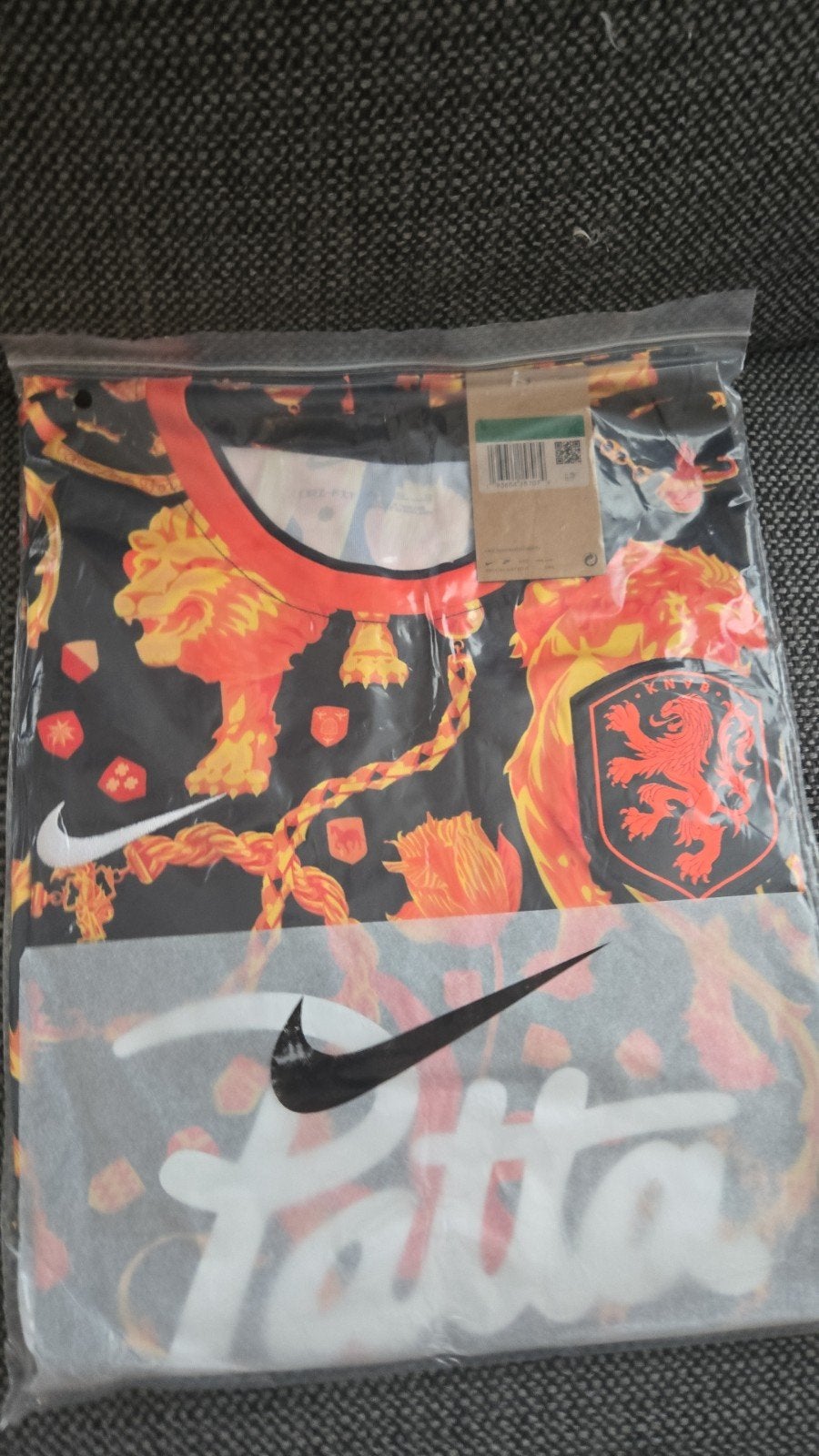 Patta Inloopshirt Nederland Voetbalshirt - XL, Kleding | Heren, T-shirts, Maat 48/50 (M), Zwart, Ophalen of Verzenden, Zo goed als nieuw