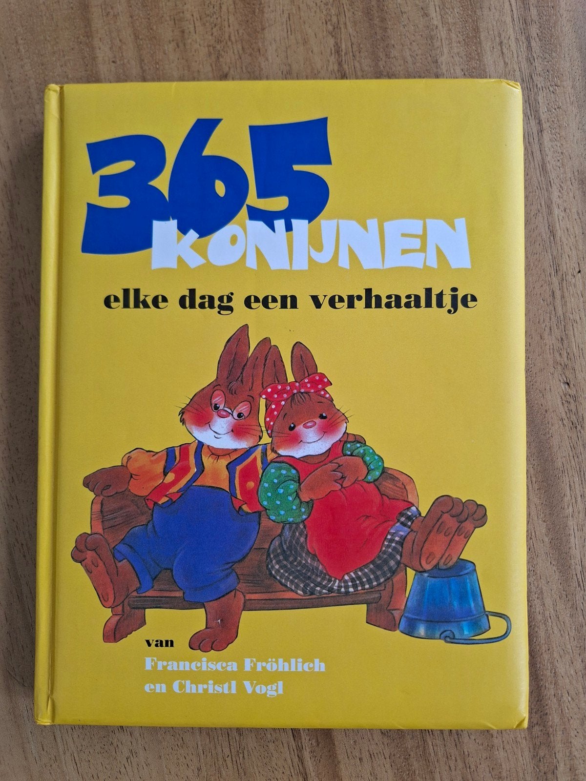 365 Konijnen verhalen, Non-fictie, Ophalen of Verzenden, Zo goed als nieuw, Christl Vogl; Francisca Frohlich