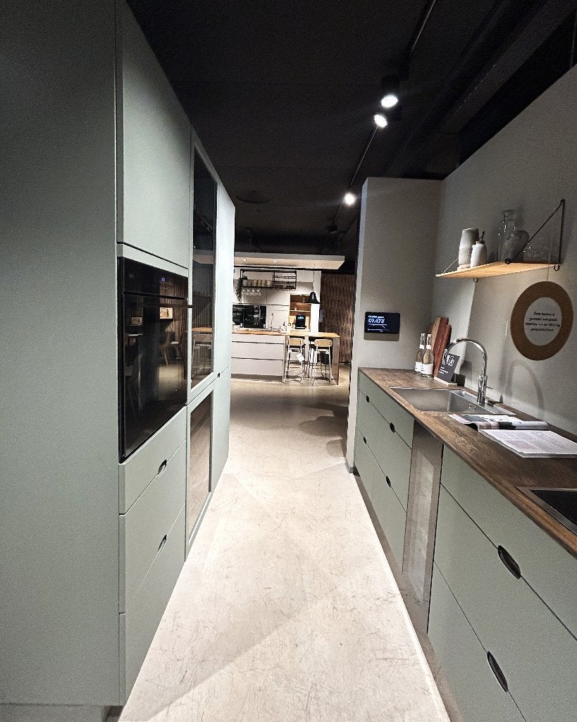 OMBRA Green Showroom Model, Ophalen, Nieuw, Dubbelwandige keuken, Groen