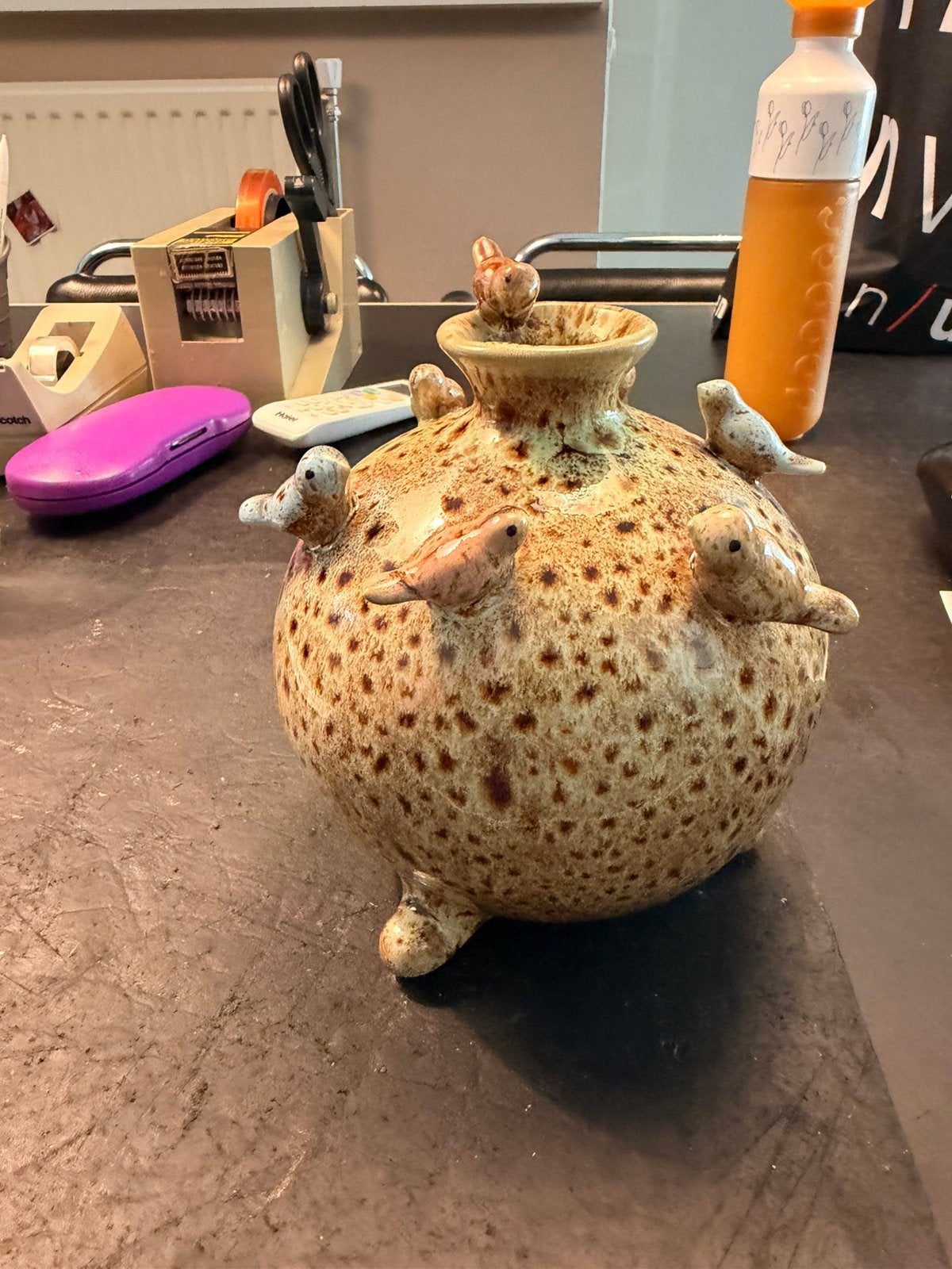 Mooie vogeltjes vaas, Ophalen of Verzenden, Zo goed als nieuw, Beige