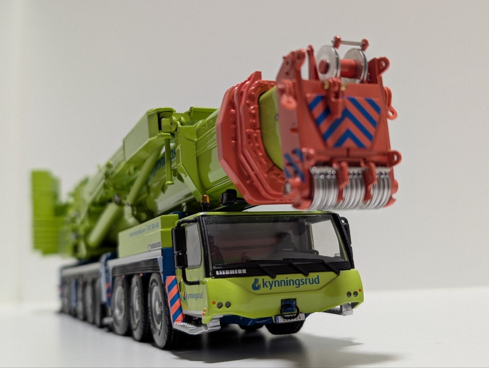 Wsi Liebherr LTM1500 Nordic Crane, Hobby en Vrije tijd, Ophalen of Verzenden, Zo goed als nieuw, Hijskraan, Tractor of Landbouw