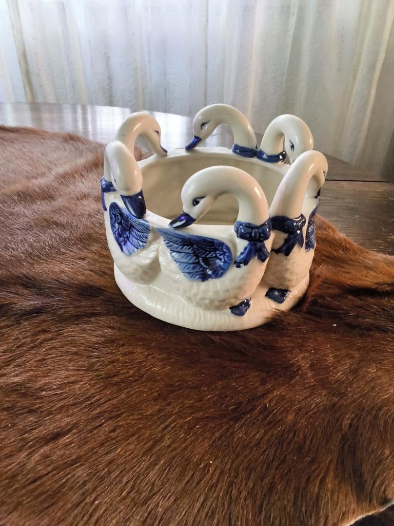 Zwanen pot schaal, Antiek en Kunst, Ophalen of Verzenden