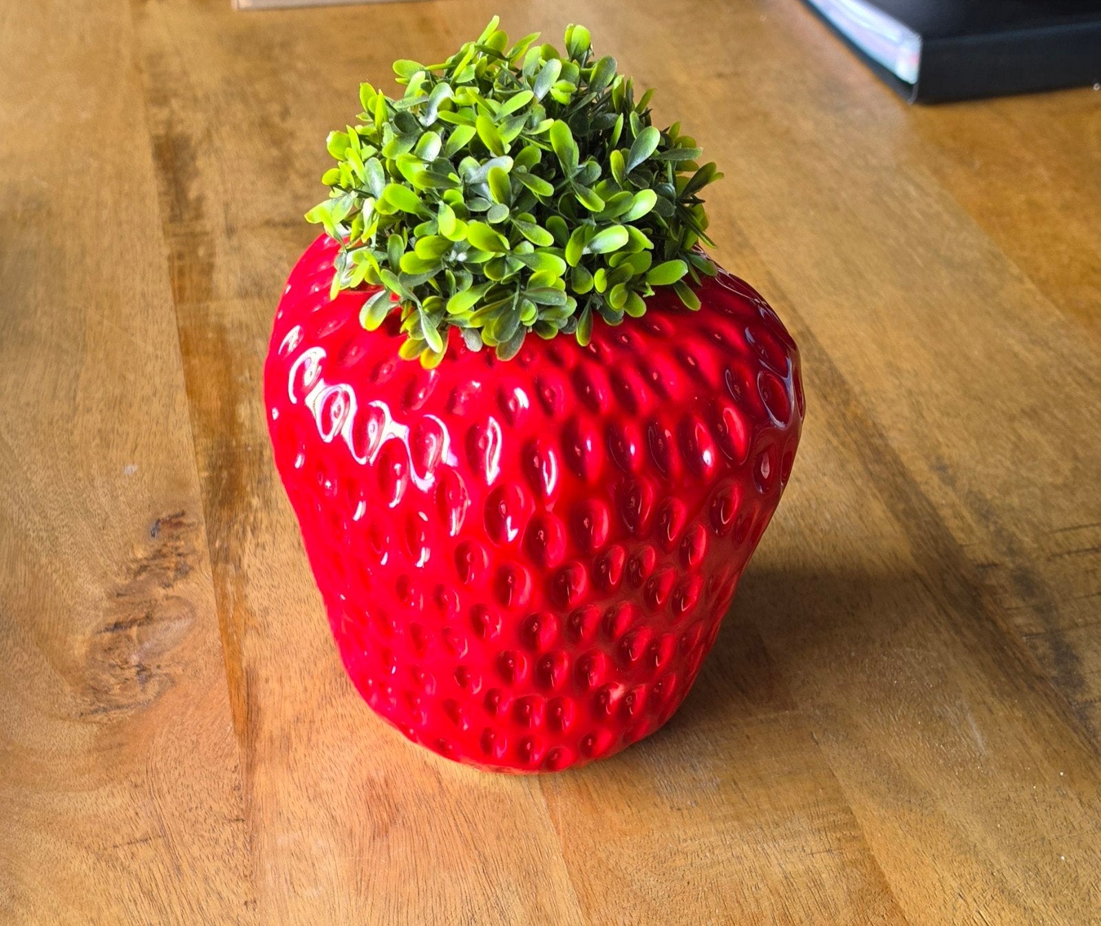 Aardbei decoratie kunstplant, Huis en Inrichting, Ophalen, Kunstplant, Rondom opgemaakt, Zo goed als nieuw