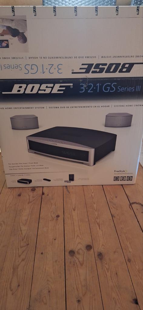 Bose 3 2 1 Media Center, 2.1-systeem, 70 watt of meer, Zo goed als nieuw, Dvd-speler