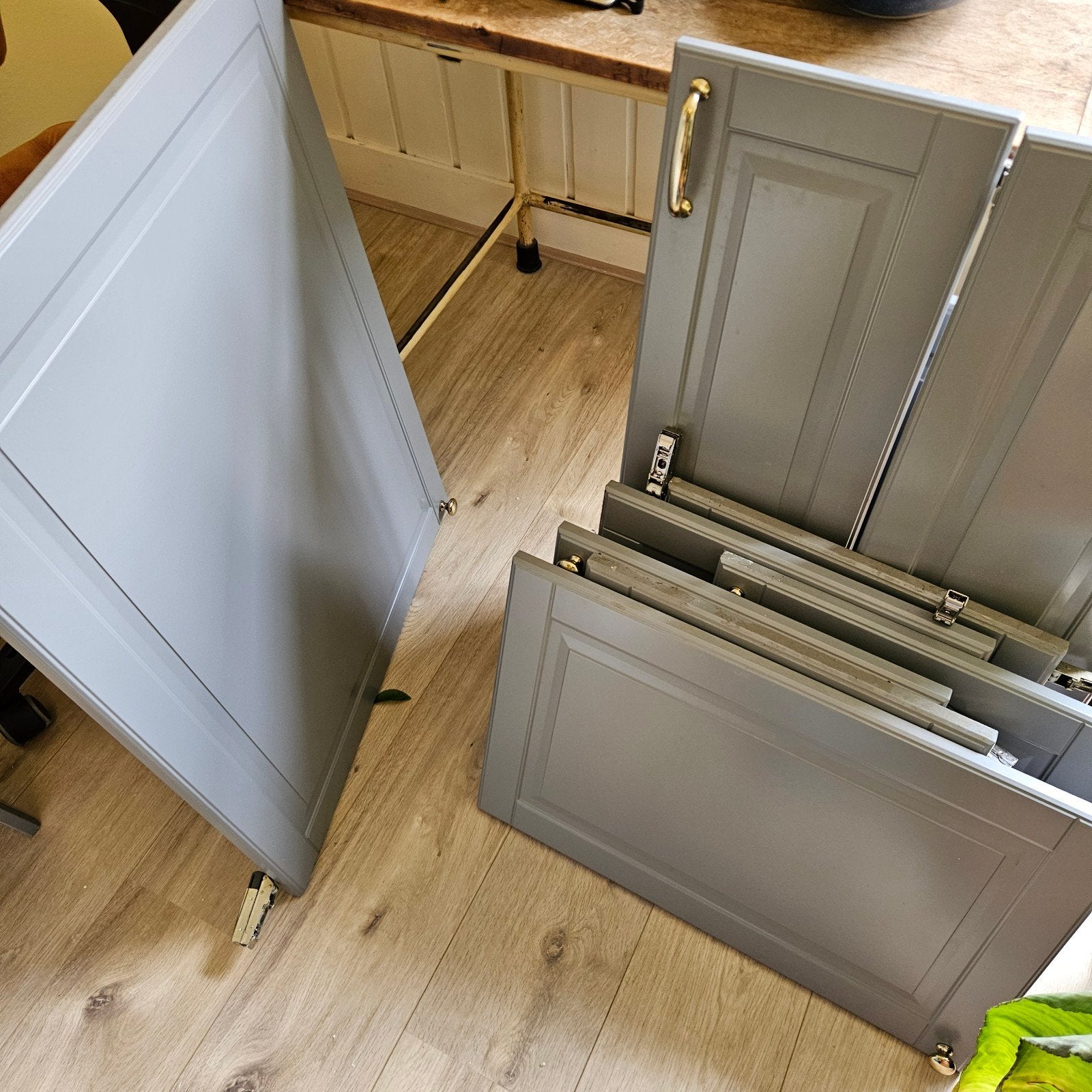 Ikea bodbyn grijs keukenfronten, Huis en Inrichting, Keuken | Keukenelementen, Ophalen, Zo goed als nieuw, Grijs