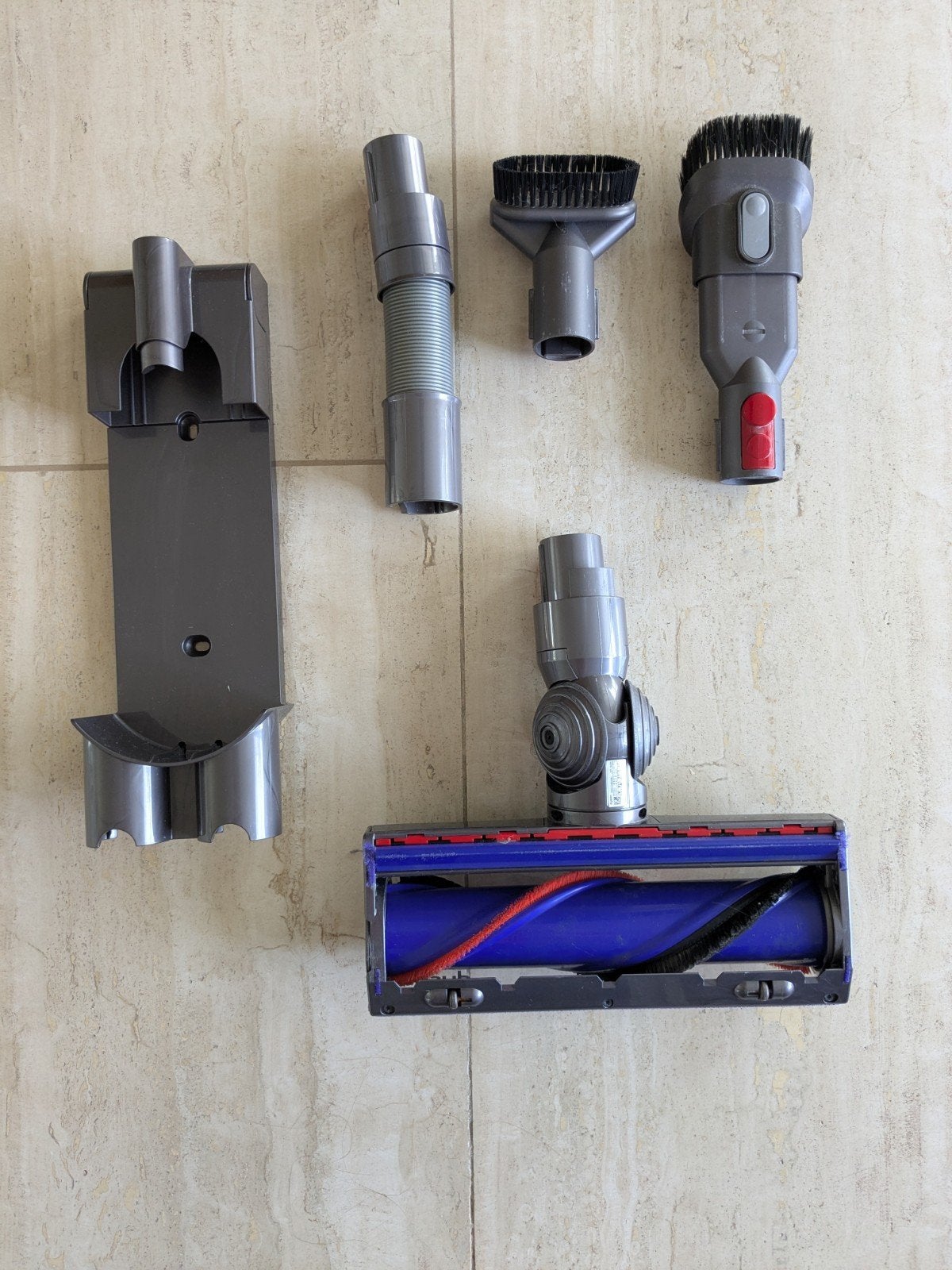 Dyson V8 Onderdelen: Wandhouder, Borstels, Verlengstuk