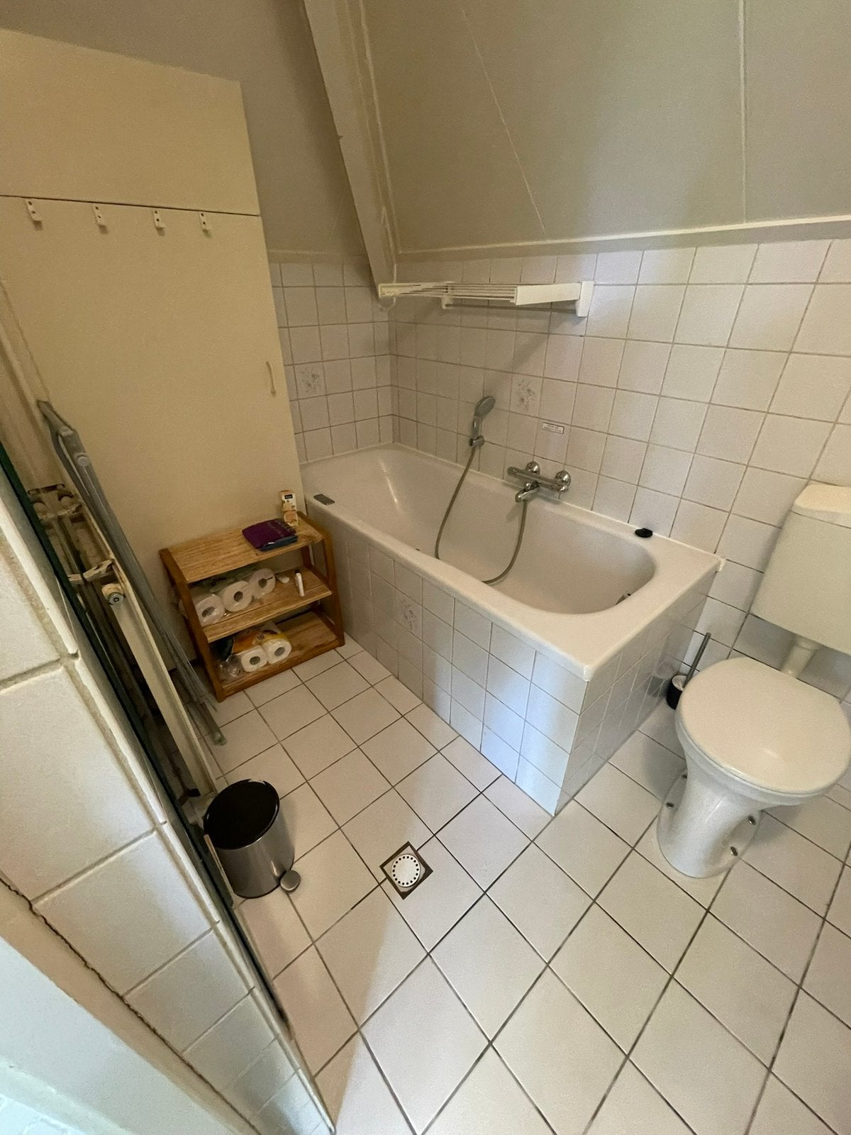 Gratis badkamer, Ophalen, Gebruikt, Met douche