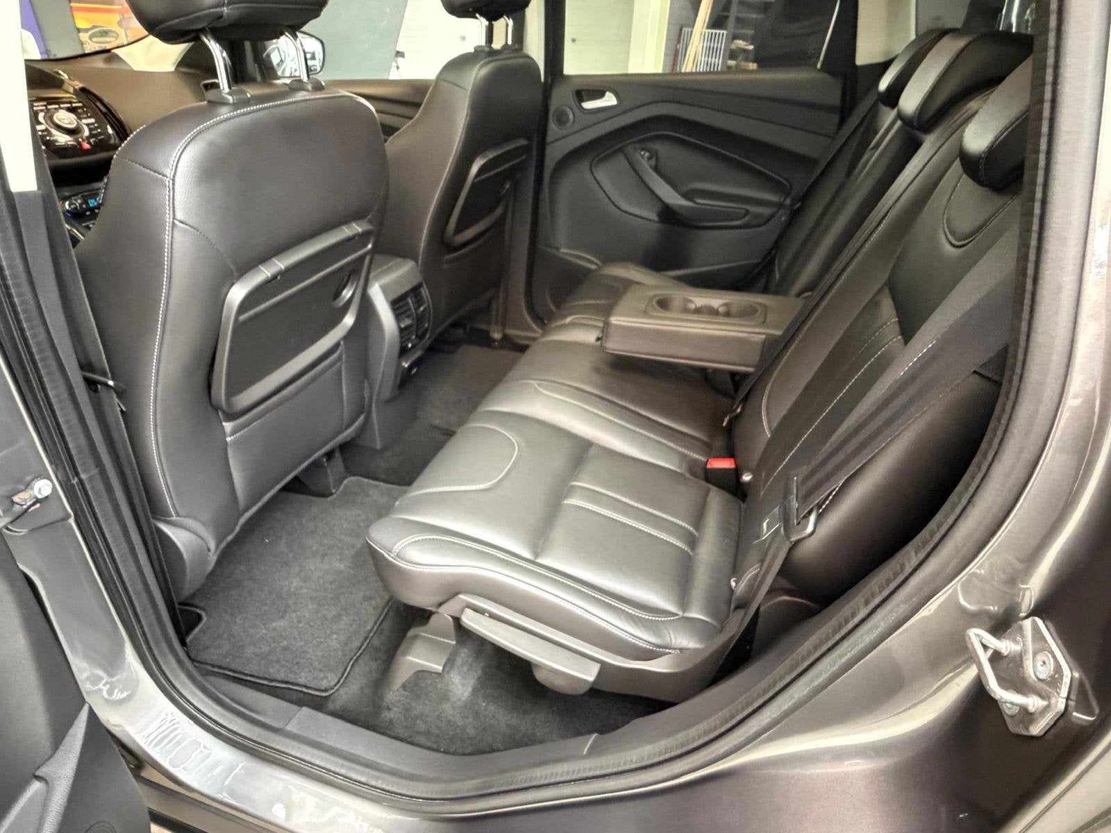 Foto 7 van Ford Kuga 1.6 182PK 4WD | AUTOMAAT | CAMERA | PANO