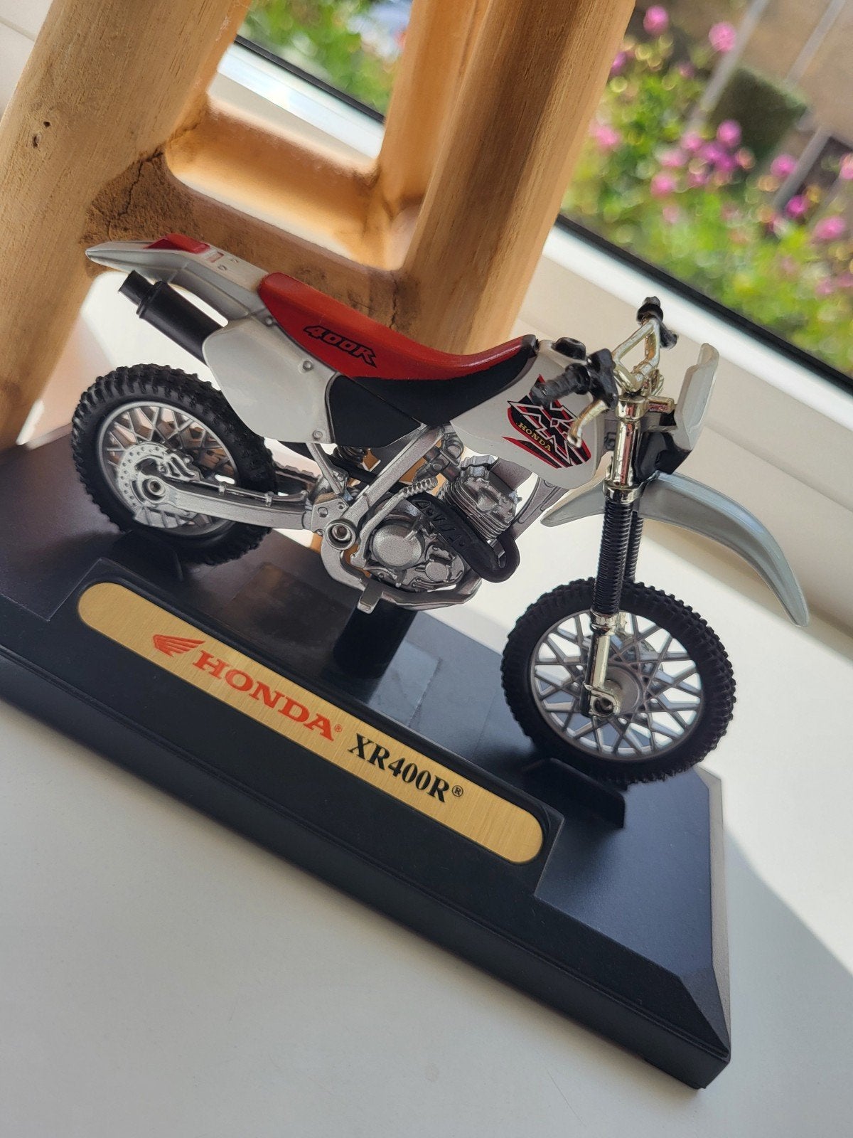 Honda XR400R schaalmodel - Gedetailleerd miniatuur, Ophalen of Verzenden, Zo goed als nieuw, Motor