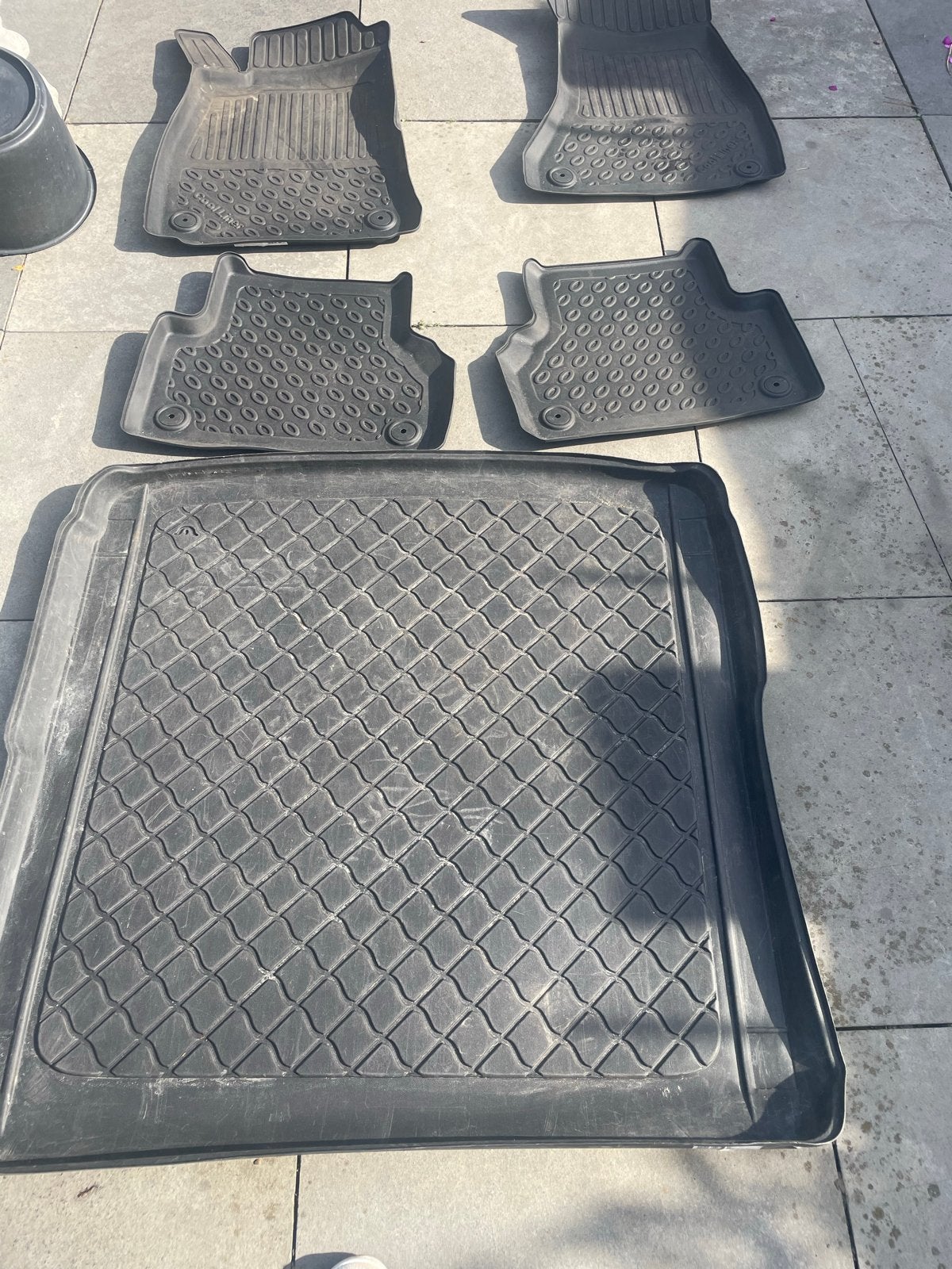 Rubberen matten en kofferbakmat Audi A4 Avant B9 (2017)