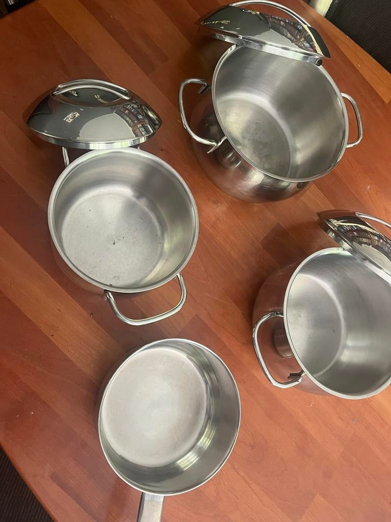 Complete Pannenset RVS met Deksel - Diverse Maten, Ophalen, Gebruikt, Rvs, Pannenset