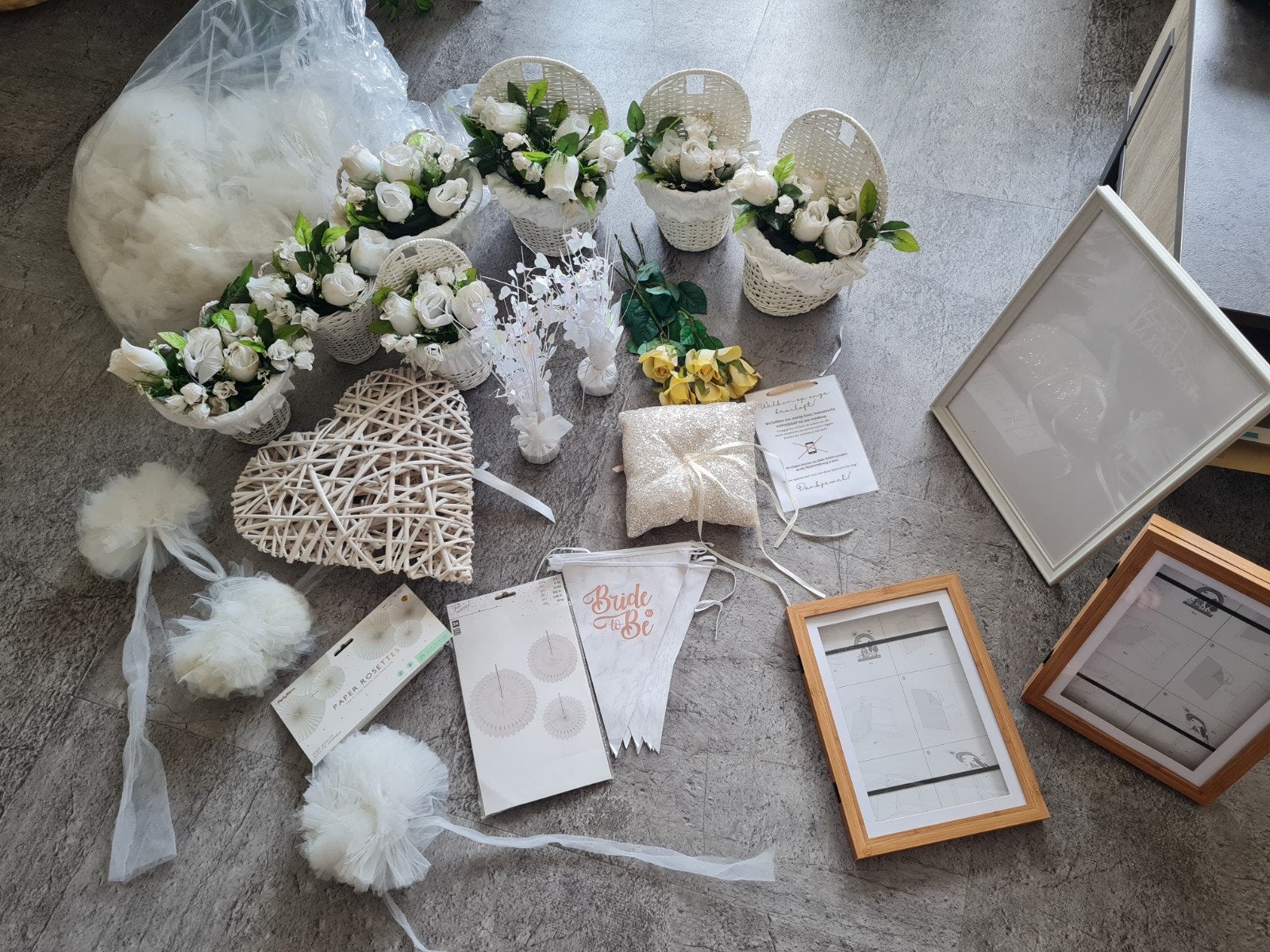 Complete bruiloft decoratie pakket - Mr & Mrs, Ophalen of Verzenden, Zo goed als nieuw, Versiering, Geboorte of Huwelijk
