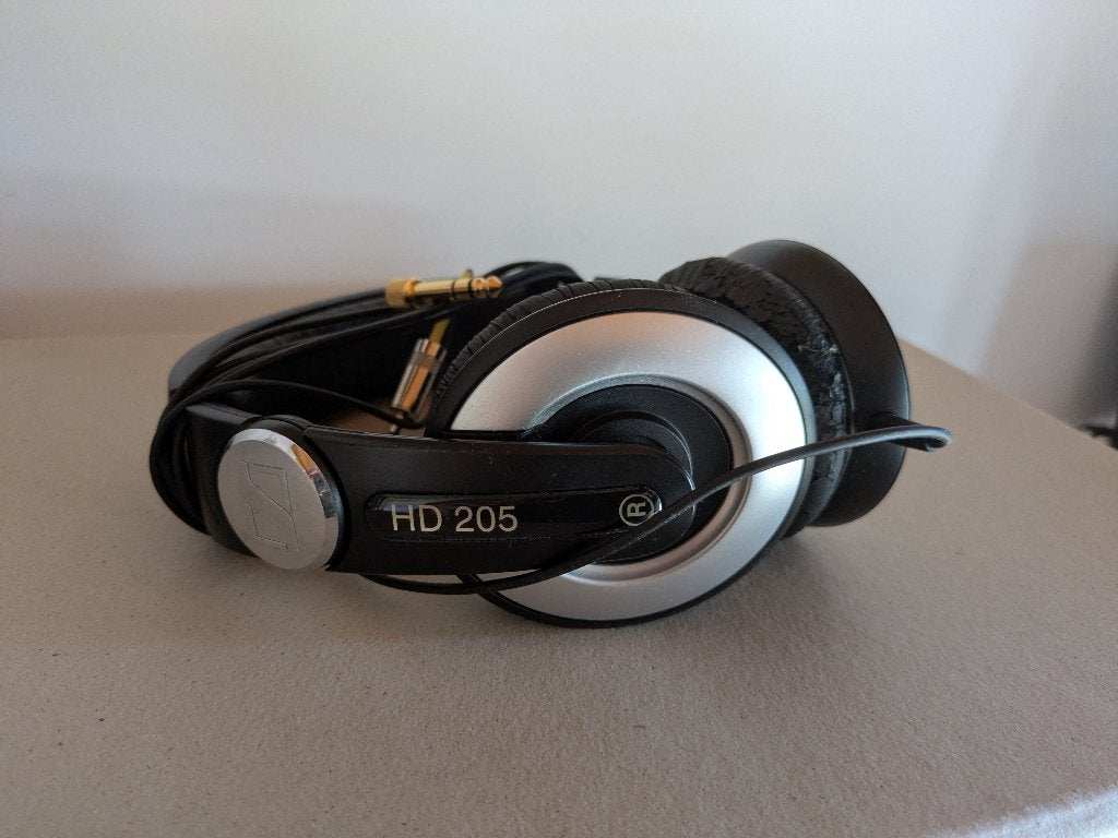 Sennheiser HD205 DJ koptelefoon, Sennheiser, Ophalen of Verzenden, Over-ear, Zwart