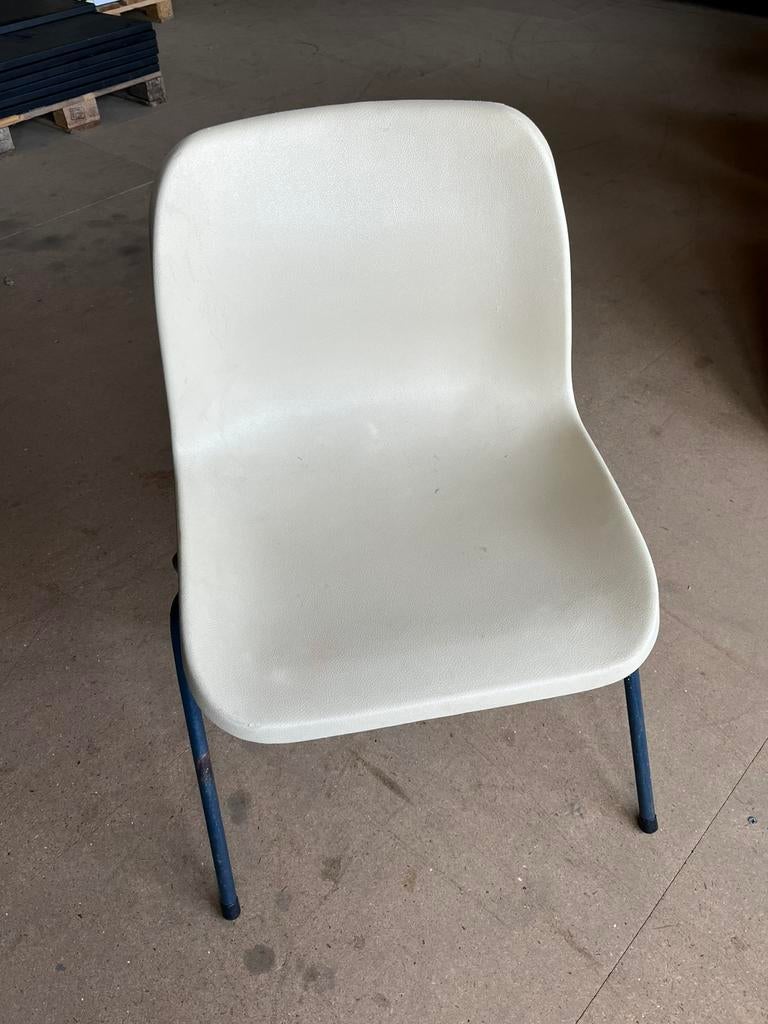 Kuipstoelen stapelbaar, Ophalen, Kunststof, Gebruikt, Overige kleuren