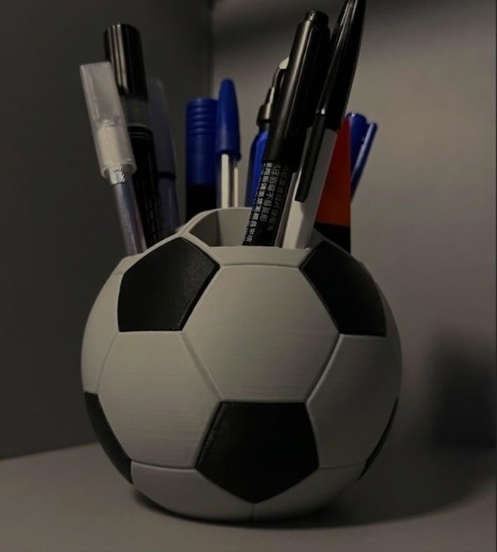Pennenbakje in de vorm van voetbal, Ophalen of Verzenden, Nieuw
