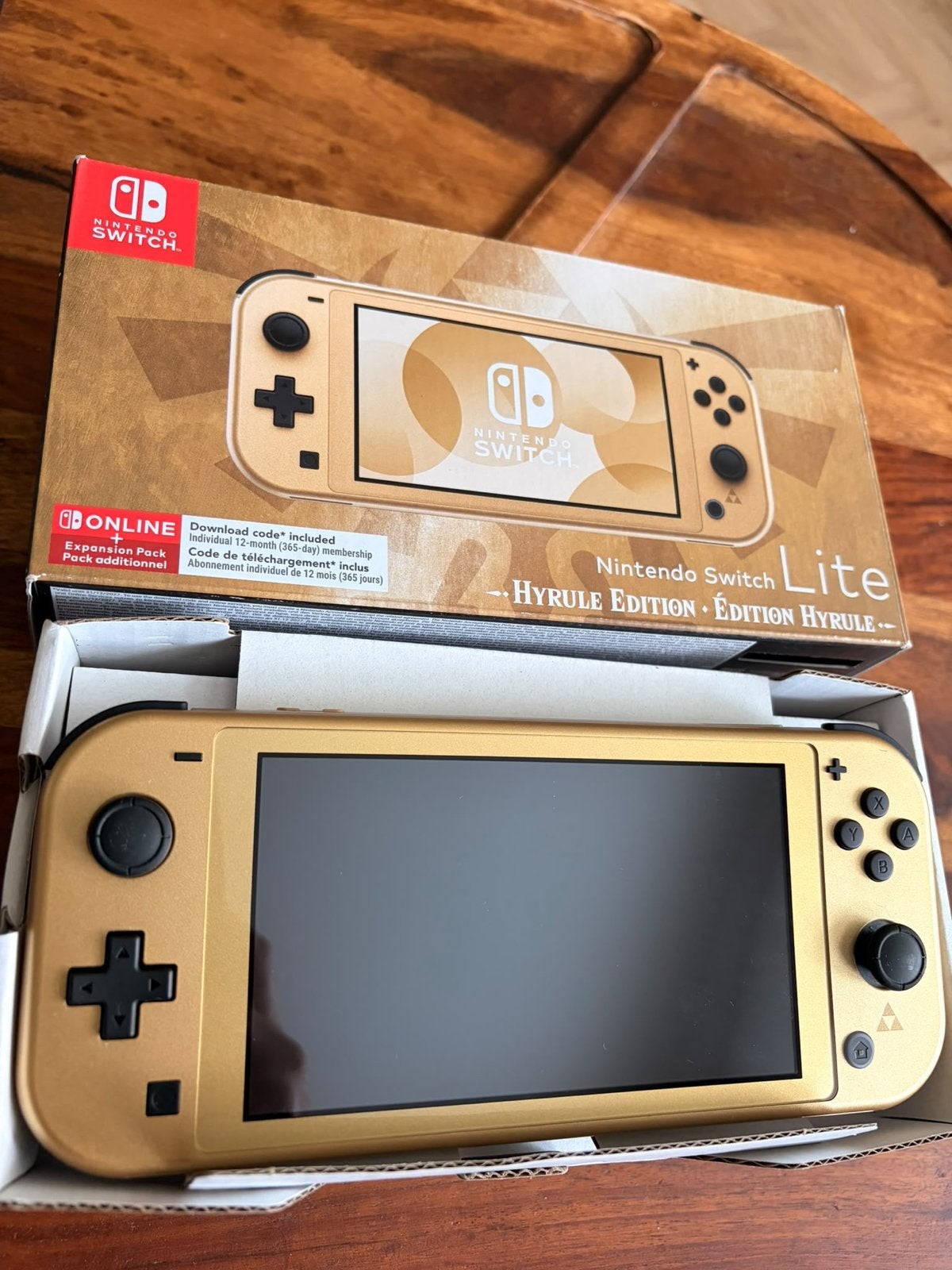 Nintendo Switch Lite Hyrule Edition - Zo goed als nieuw, Spelcomputers en Games, Ophalen of Verzenden, Overige kleuren, Zo goed als nieuw