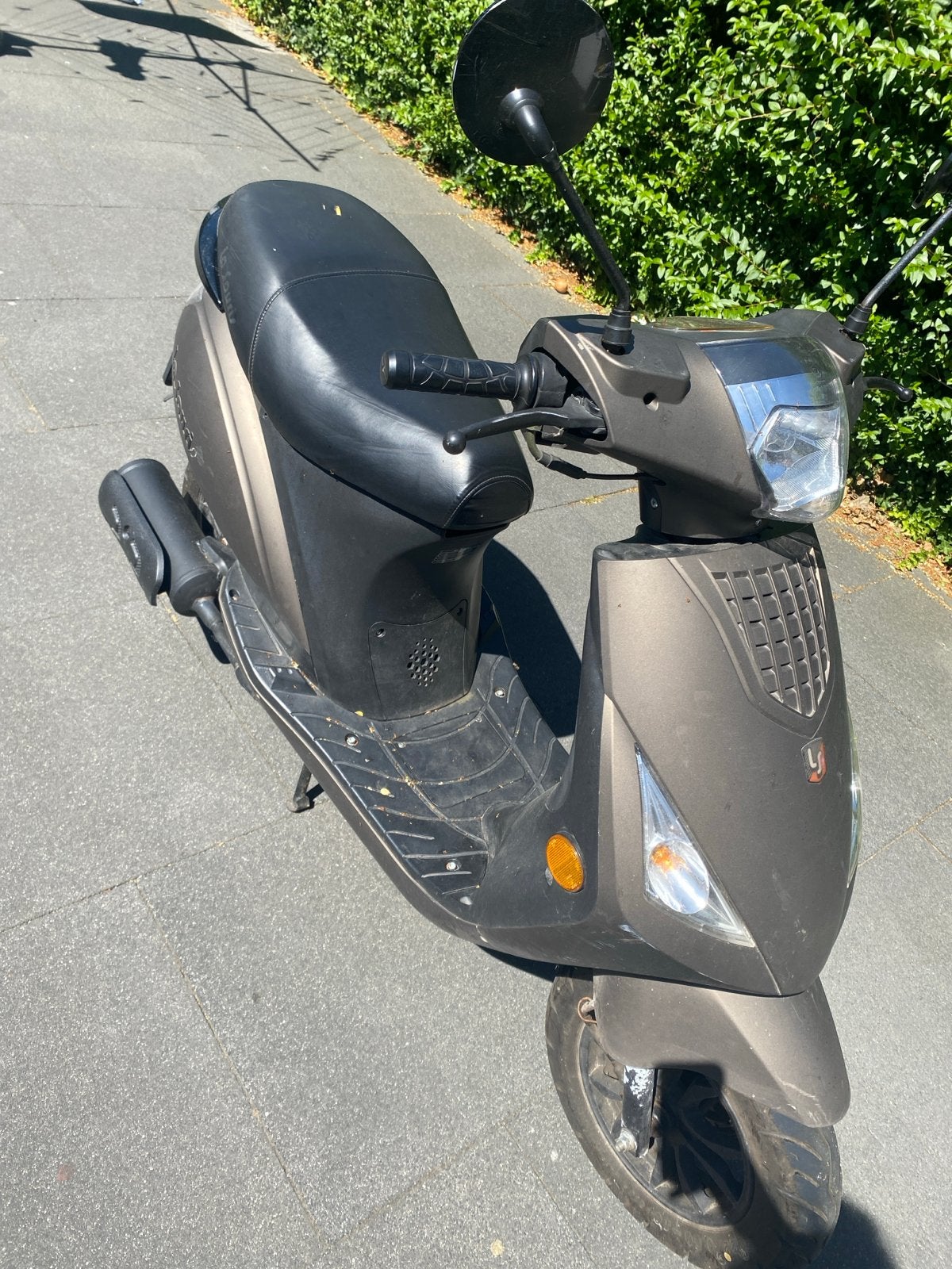 La Souris Scooter - Goed onderhouden, lage kilometerstand, Fietsen en Brommers, Ophalen of Verzenden, Gebruikt, Benzine, Overige merken