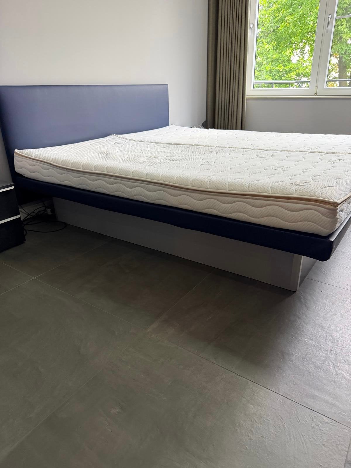 Gartis ophalen: Waterbed, Ophalen, Overige materialen, Gebruikt, Blauw