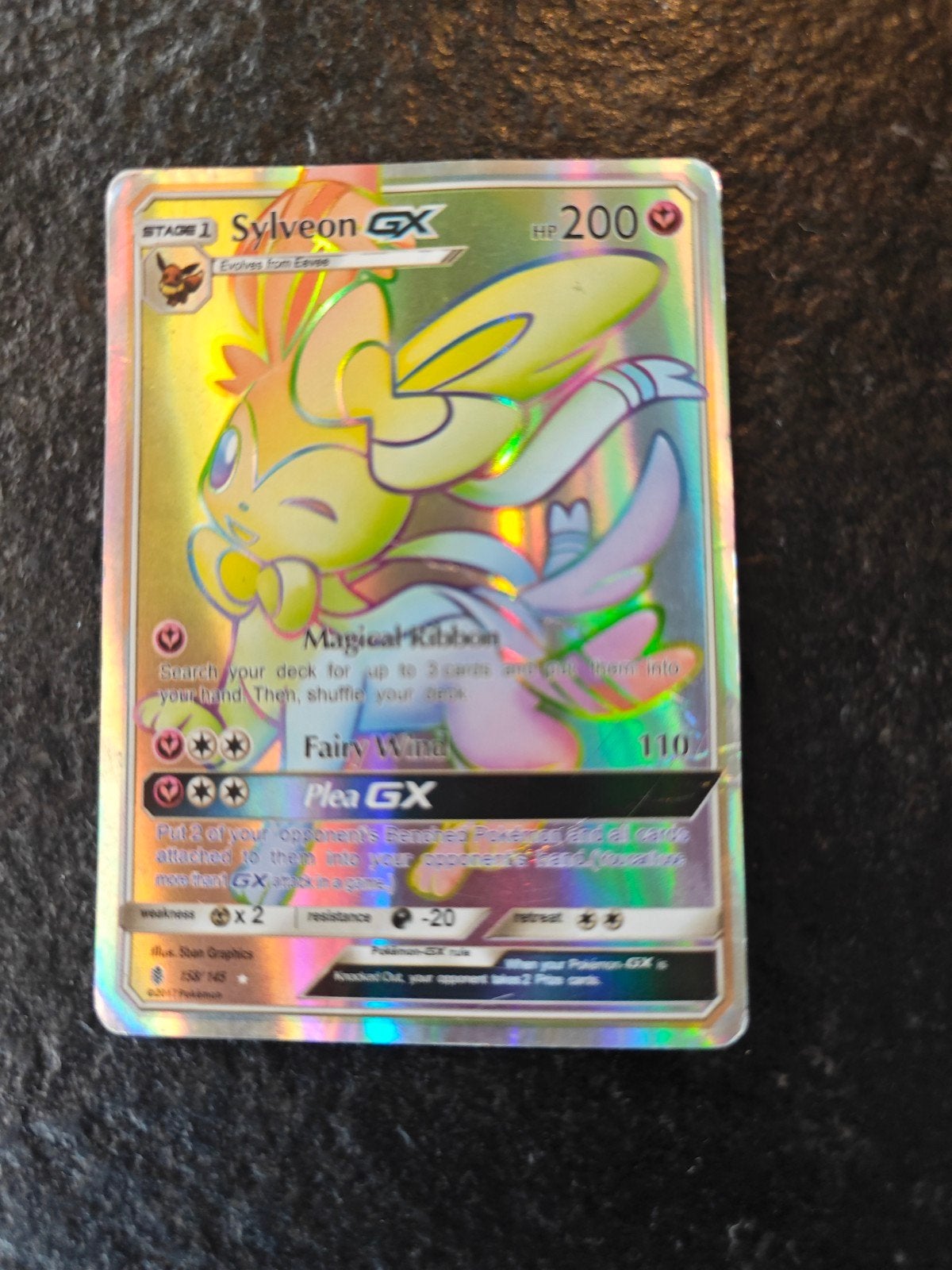 Pokemon kaart Sylveon GX 200, Ophalen of Verzenden, Zo goed als nieuw