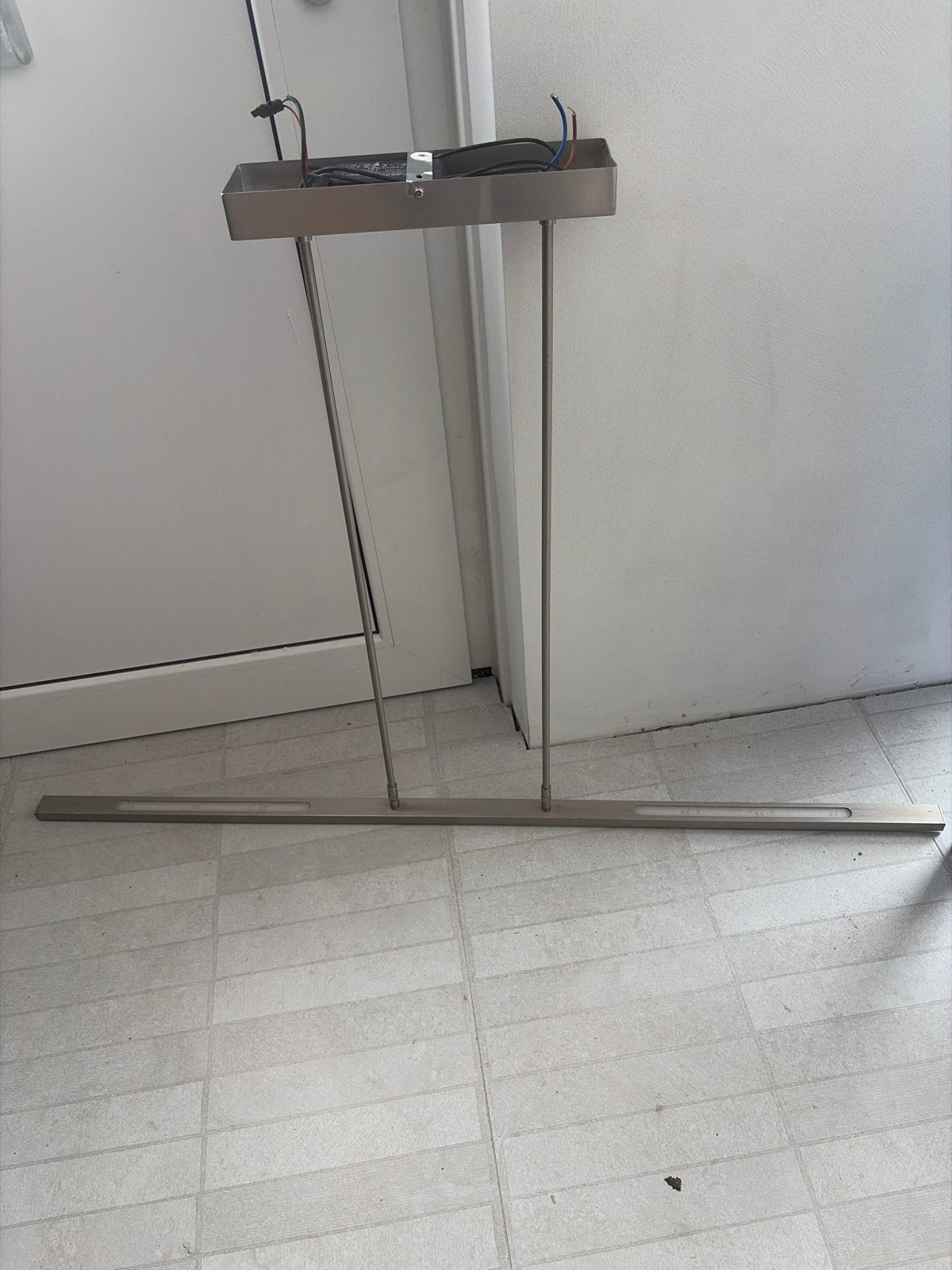 Steinhauer LED hanglamp voor eettafel - Modern design, Huis en Inrichting, Lampen | Hanglampen, Ophalen, Gebruikt, Metaal