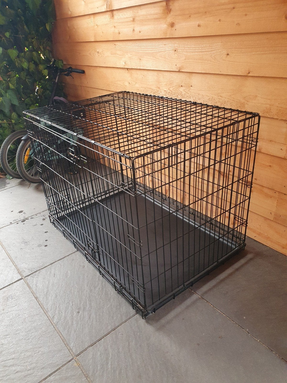 Opvouwbare zwart metalen honden bench, Ophalen, Gebruikt