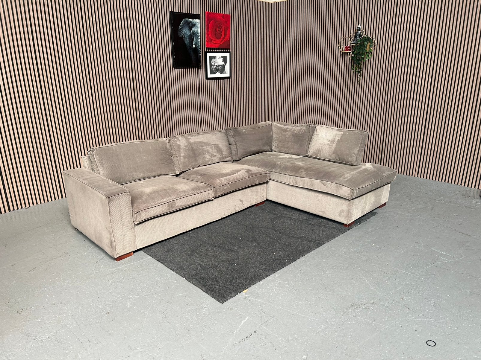 GRATIS LEVERING GRIJZE RIBSTOF HOEKBANK 285X200 GEREINIGD, 250 tot 300 cm, Ribstof hoekbank, Hoekbank, Ophalen of Verzenden