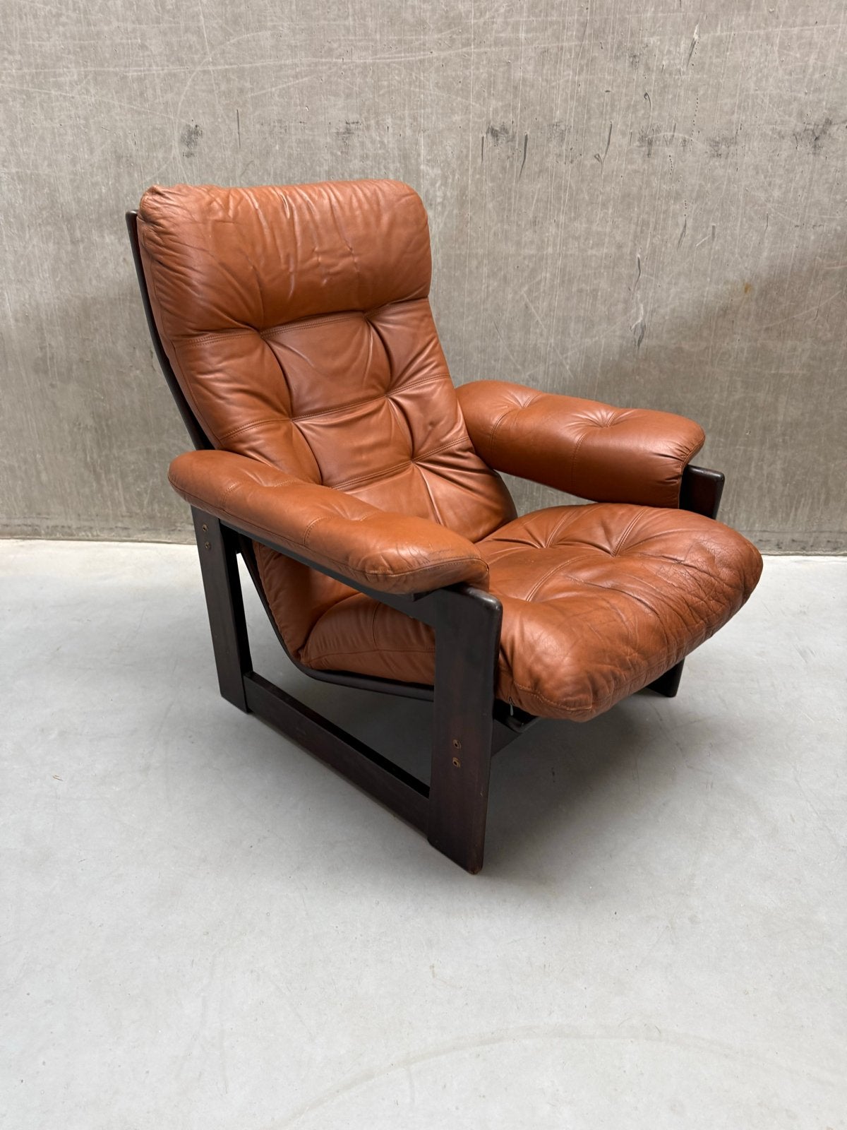 Vintage Cognacleren Loungefauteuil - Sven Ellekaer '70s, Huis en Inrichting, Fauteuils, Ophalen, Gebruikt, Leer, X
