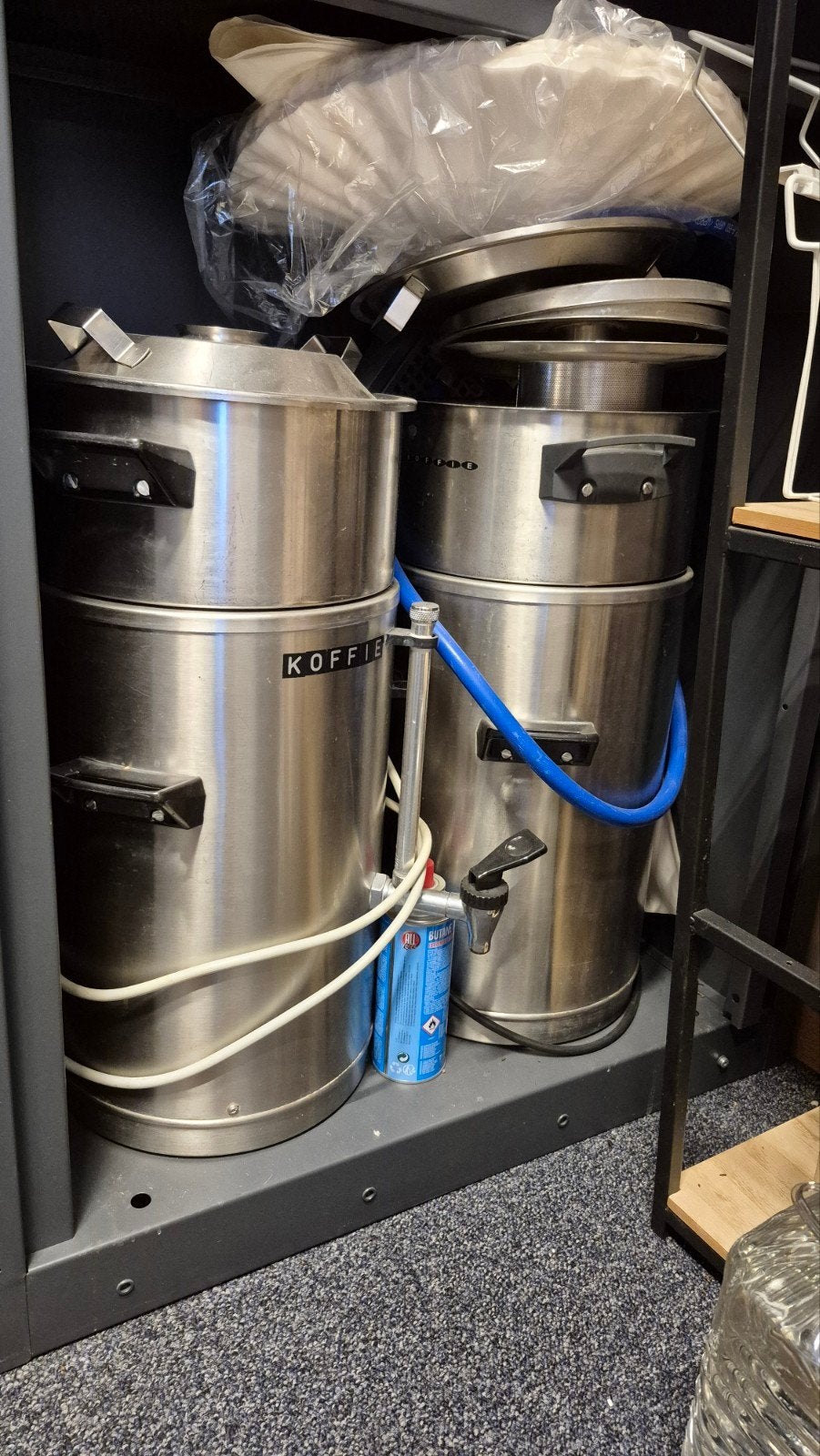 Grote RVS Koffiezetapparaten - Ideaal voor evenementen, Ophalen, Gebruikt, 10 kopjes of meer, Koffiemachine