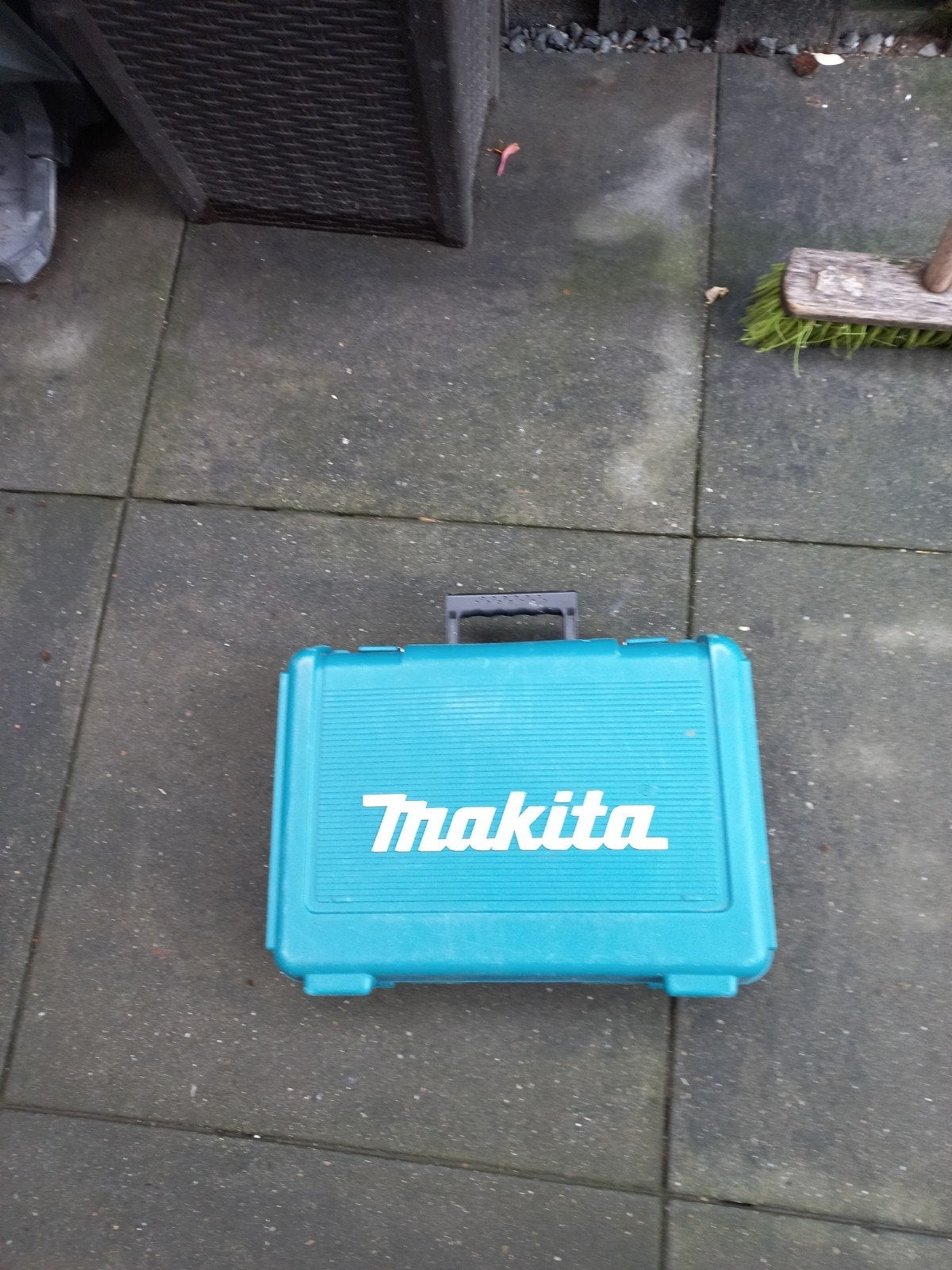 makita moet nagekeken worden, Ophalen of Verzenden