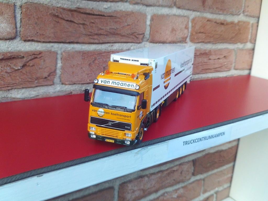 Tekno  Volvo  FH12  met  koeloplegger  van  van  Maanen., Hobby en Vrije tijd, Modelauto's | 1:50, Ophalen of Verzenden, Nieuw