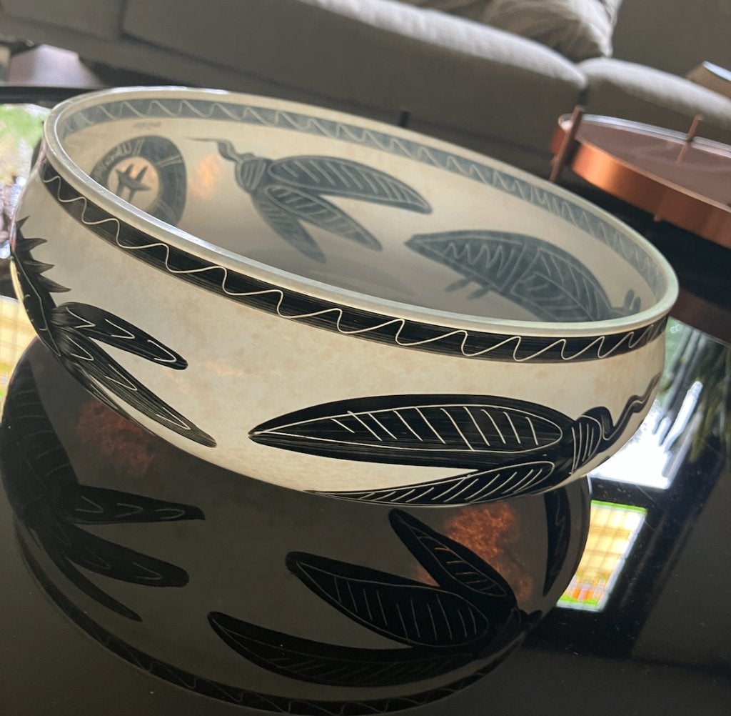 Kosta Boda schaal, Caramba serie 1986, Antiek en Kunst, Kunst | Designobjecten, Glas, Meerkleurig, 9 cm, Ophalen of Verzenden