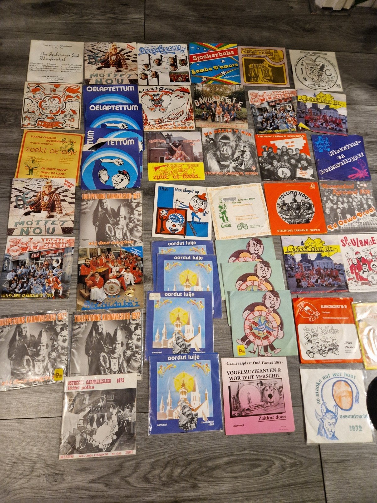 Partij  / Lot singels Carnaval Nispen Roosendaal enz, Cd's en Dvd's, Vinyl Singles, Gebruikt, 7 inch, Ophalen of Verzenden, Nederlandstalig