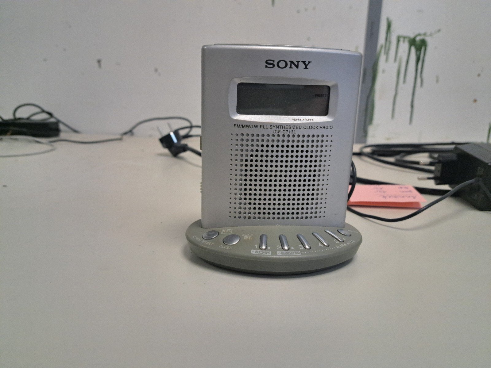 Sony FM/MW/LW PLL Synthesized Clock Radio ICF-C713L, Ophalen, Gebruikt, Radio