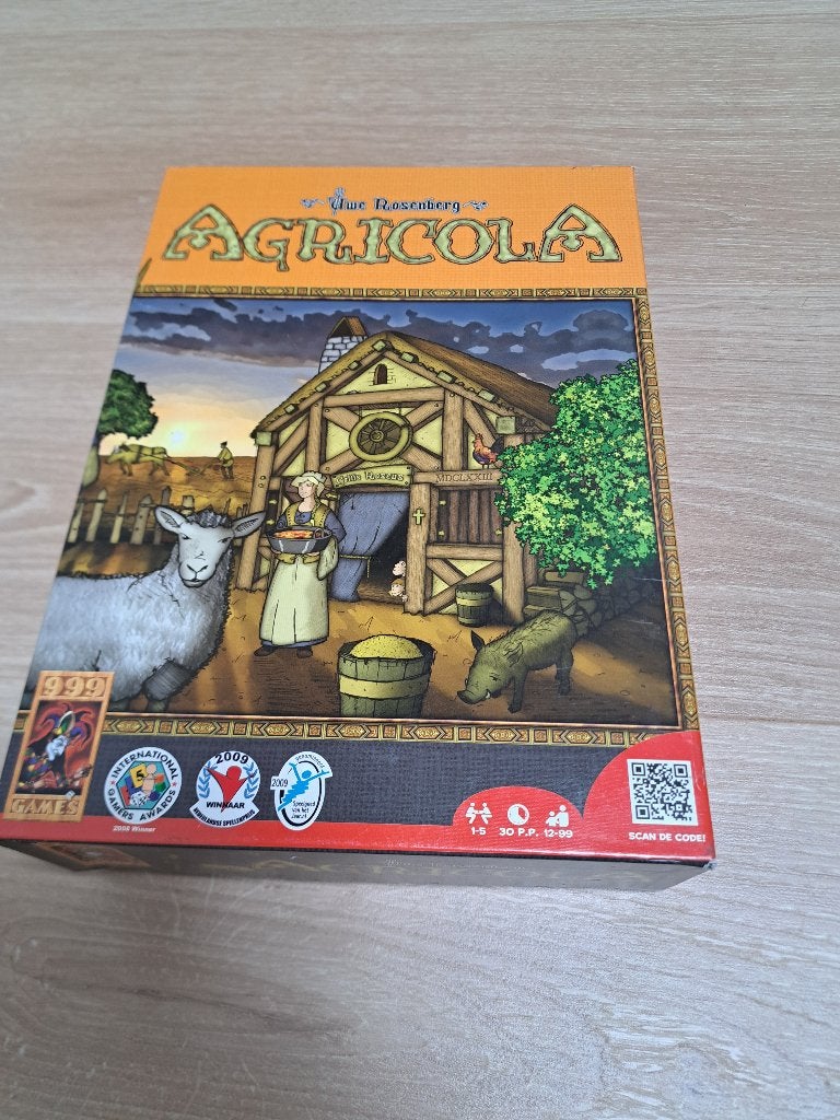Agricola van 999 games, Ophalen of Verzenden, Zo goed als nieuw