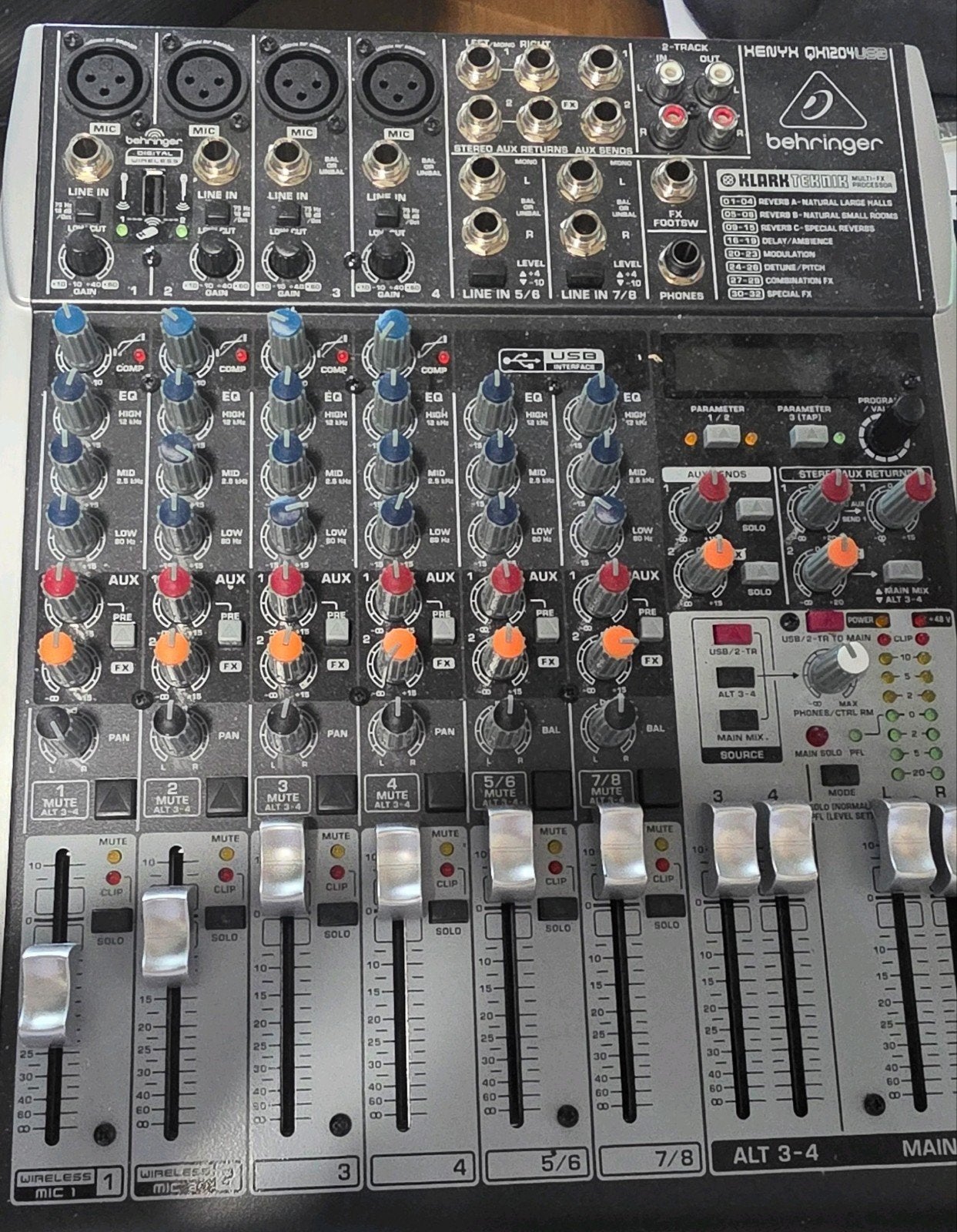 Behringer Xenyx QX1204USB Mengpaneel / Mixer, Muziek en Instrumenten, Mengpanelen, Gebruikt, 10 tot 20 kanalen, Ophalen of Verzenden