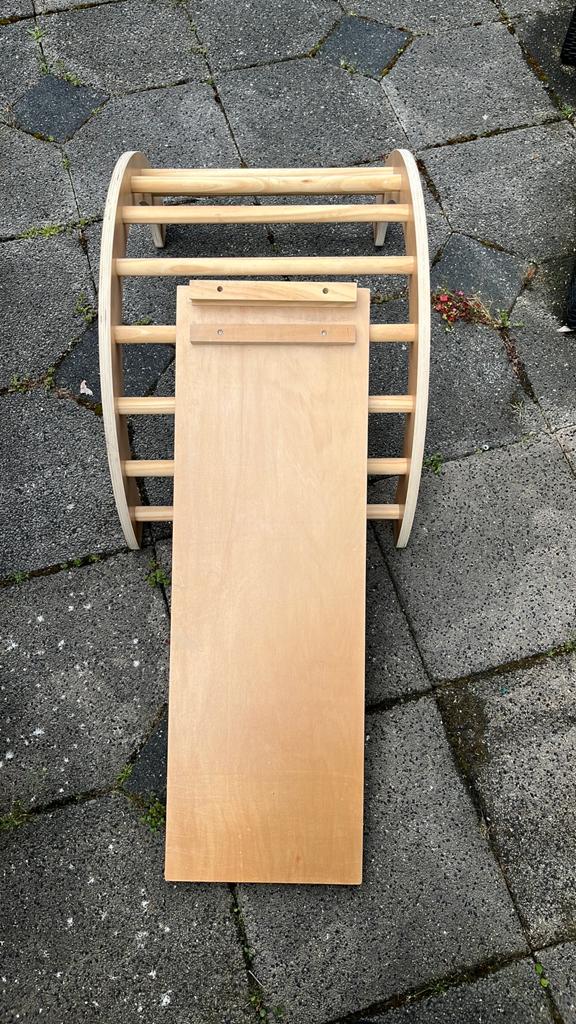 Houten klimboog met glijbaan, Kinderen en Baby's, Speelgoed | Houten speelgoed, Ophalen of Verzenden, Zo goed als nieuw