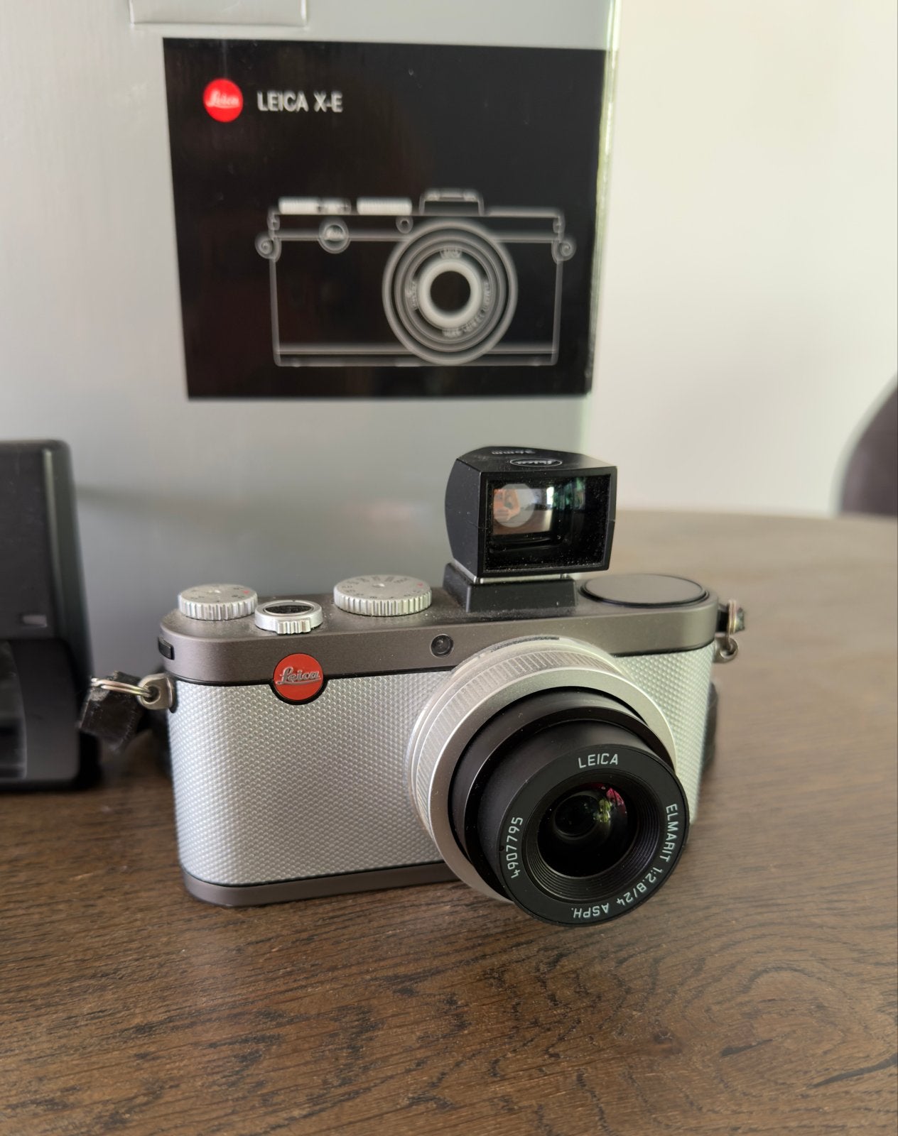 Leica X-E (Type 102) Digitale Compactcamera, Ophalen, Zo goed als nieuw, Compactcamera, Accu